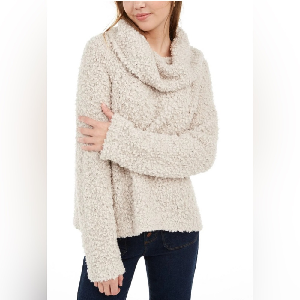 NWOT Hippie Rose Chunky Cowl Neck Sweater